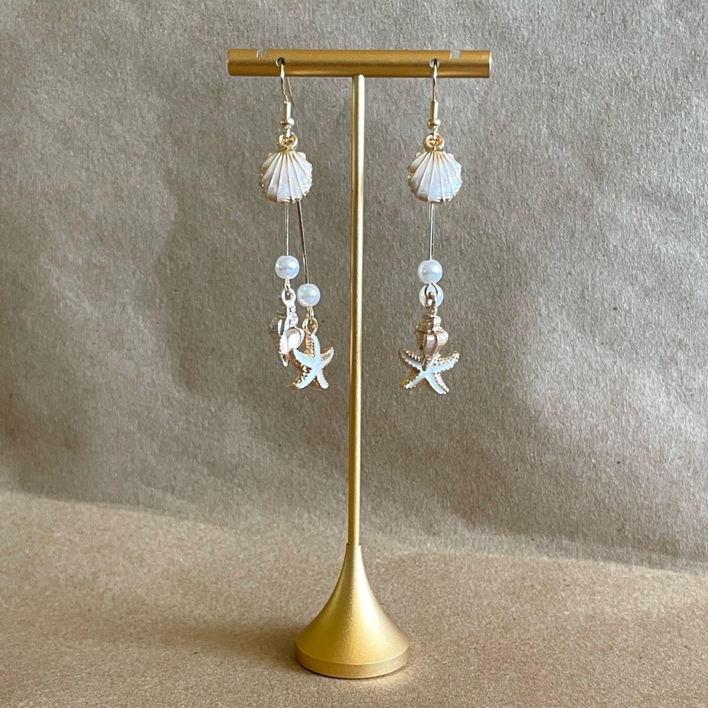 ✨Anthropologie Cambria Earrings - Picture 7 of 8